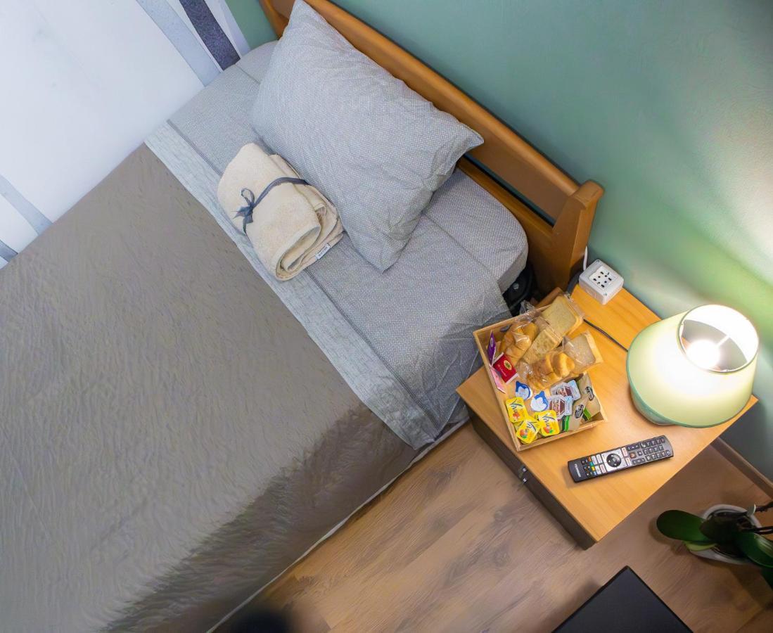 Don Pes Travel Roomsサッサリ エクステリア 写真